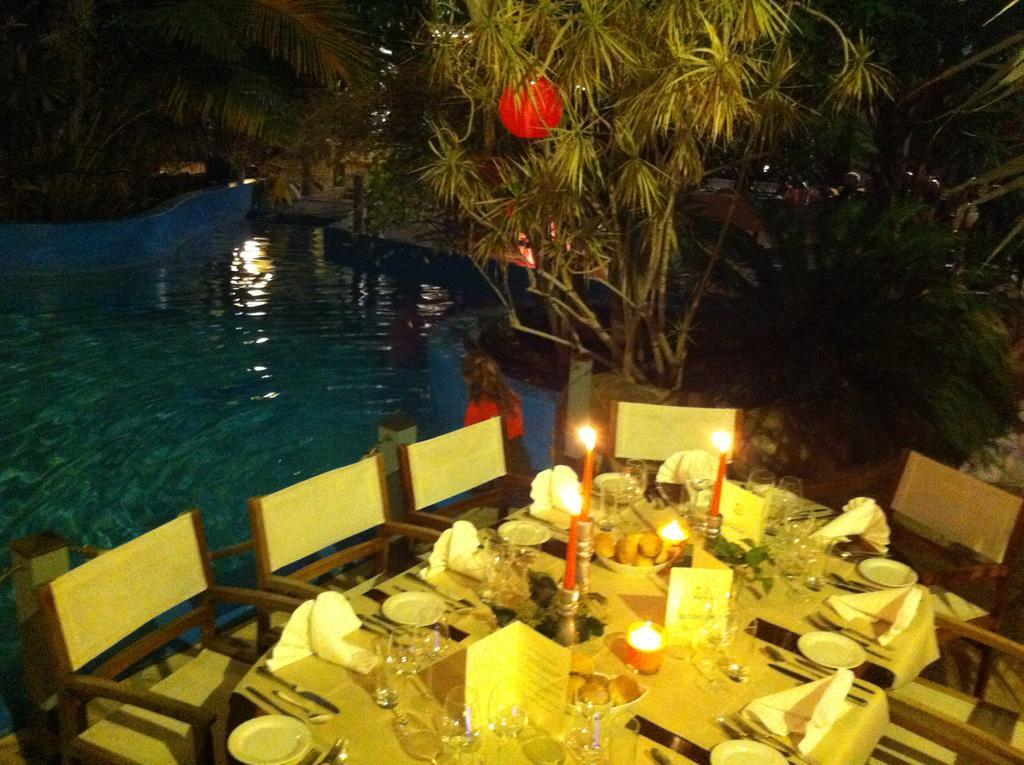 Tropical Hotel Durbuy Ngoại thất bức ảnh