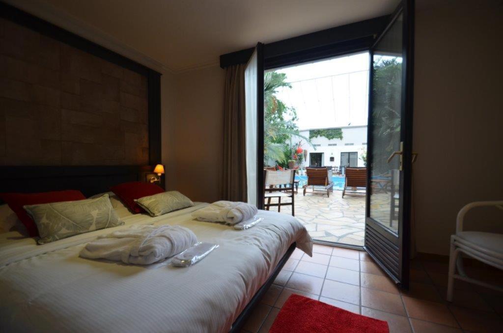 Tropical Hotel Durbuy Ngoại thất bức ảnh